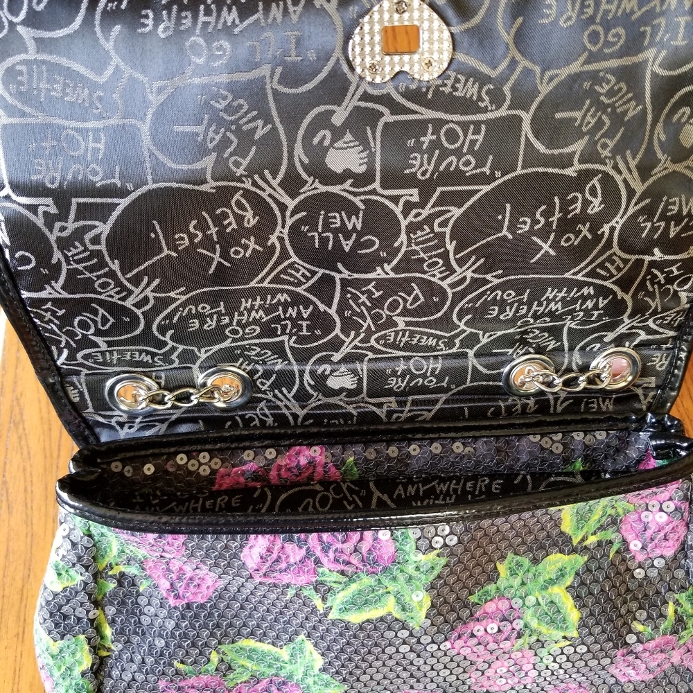 Beverly Johnson Sequined Bag - image 5